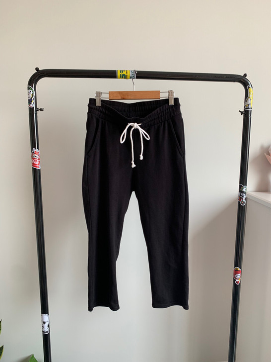 HM裤子。 休闲裤 。做动裤 。尺码160...