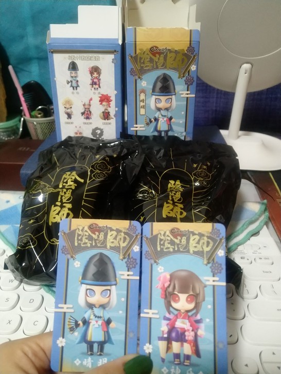 阴阳师奥迪双钻盲盒粘土人2盒一起出，全家便...