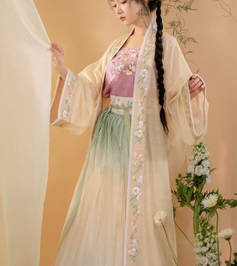 重回汉唐朝花夕拾 全新，有吊牌，有包装，L...