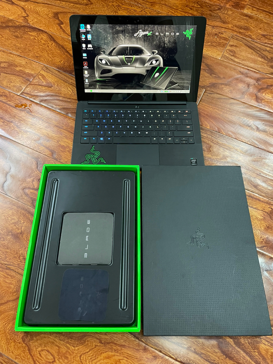 雷蛇灵刃潜行版13 雷蛇笔记本