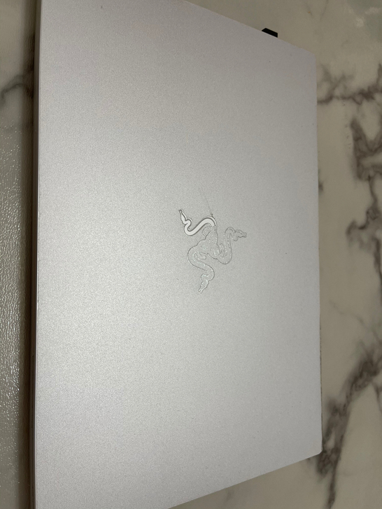 雷蛇RAZER BOOK13 11代 i7...