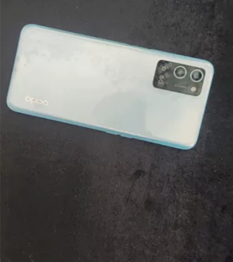 oppoa56 运行内存6+128成色很新...
