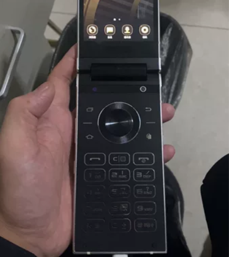 三星w2018，国航，128g 个人卖家。...