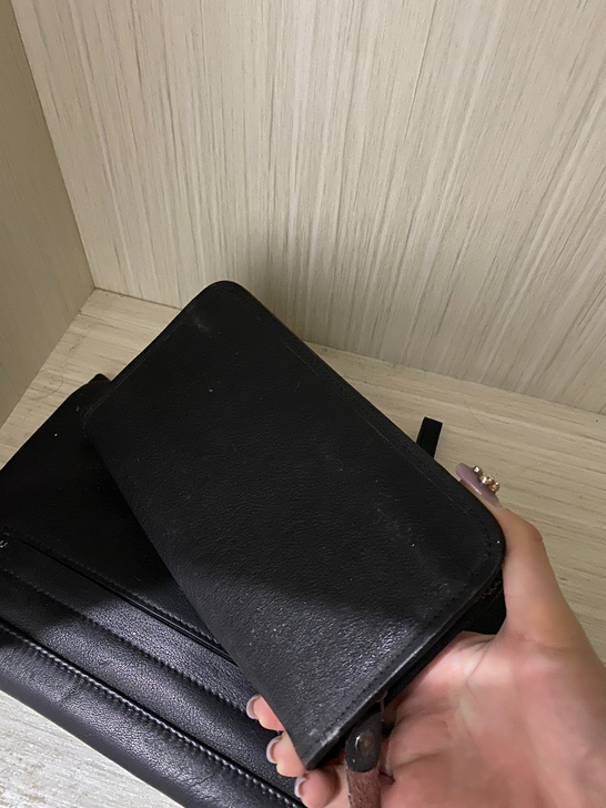黑色真皮钱包