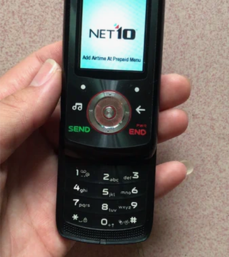摩托罗拉moto EM326开机屏好 有锁...