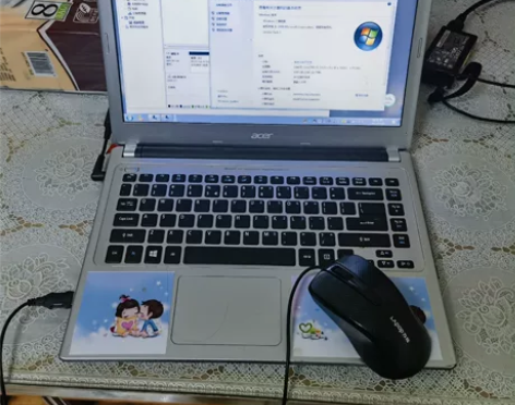 宏基三代i5笔记本，办公电脑，有需要的私聊...