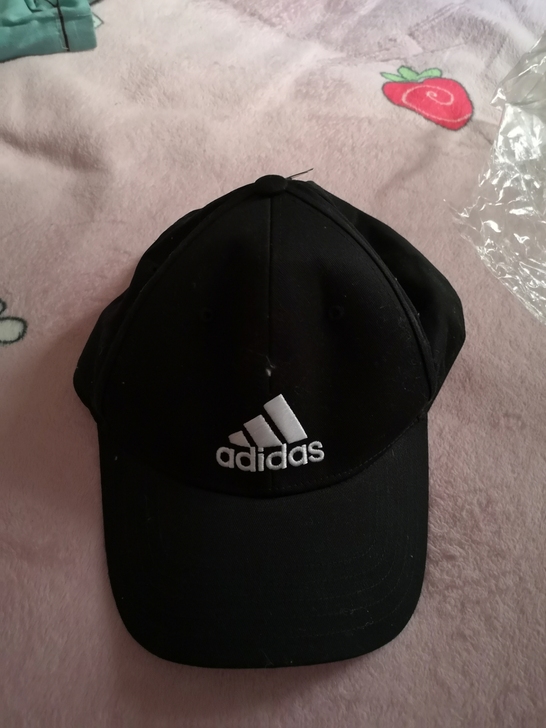 帽子adidas全新