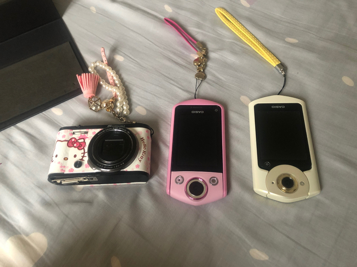 白色卡西欧tr550 基本全新 带包装盒