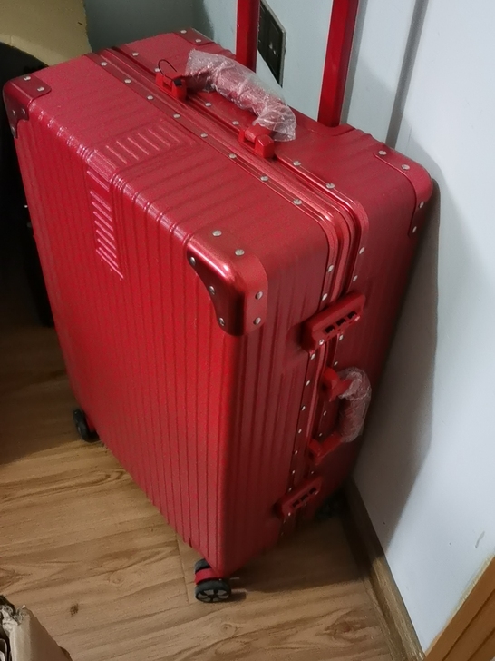 全新！铝框行李箱/拉杆箱/旅行箱/密码箱，...