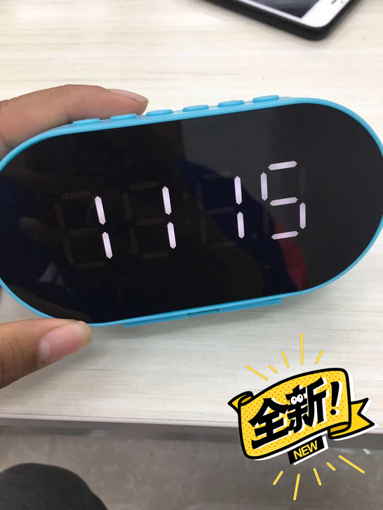 夏新多功能蓝牙音响旗舰版，最后两个，一白色...