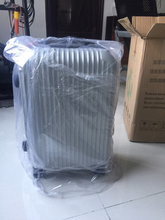 施贝尔20寸旅行箱全新旅行箱，带密码锁！