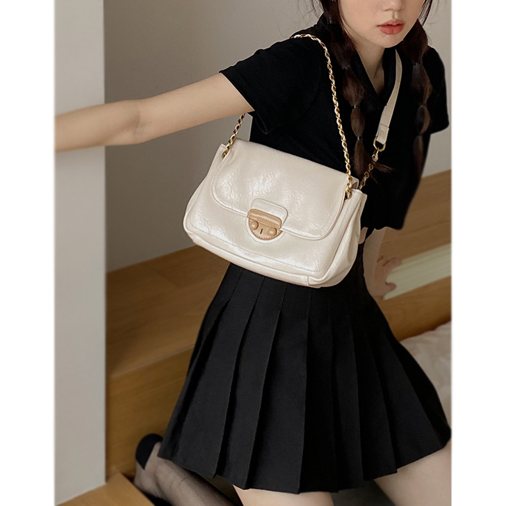 卡乐儿 女士包全新，刚入手的！