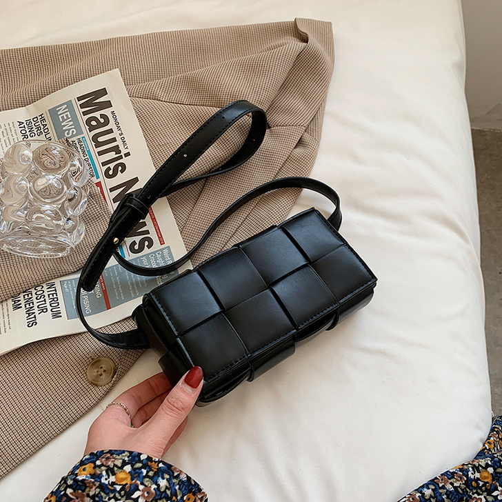 天彩翼飞 女士包