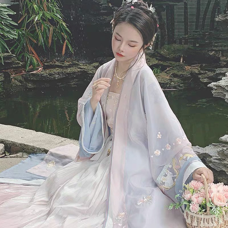 涂七七【樱花兔】原创绣花直领对襟长衫渐变齐...