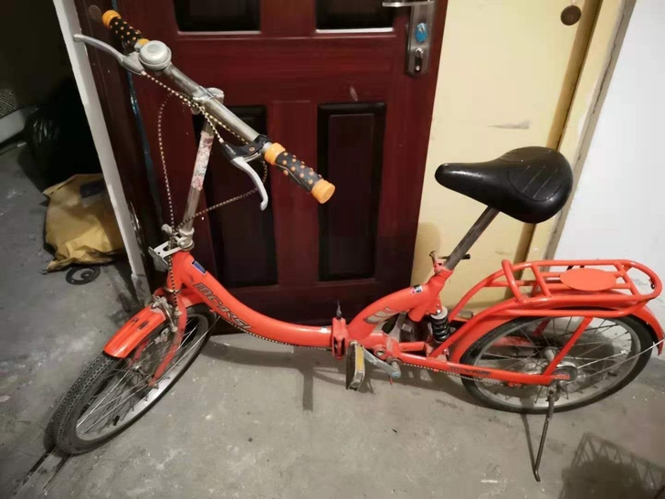 闲置自行车