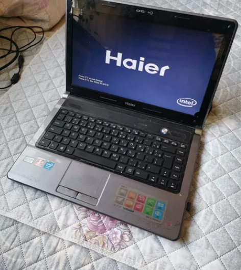 海尔ai7g=4%+320g成色如图！屏幕...