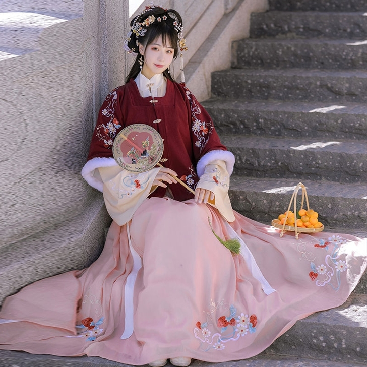 处理库存劲合汉服女正品原创中国风白菜价冬季...