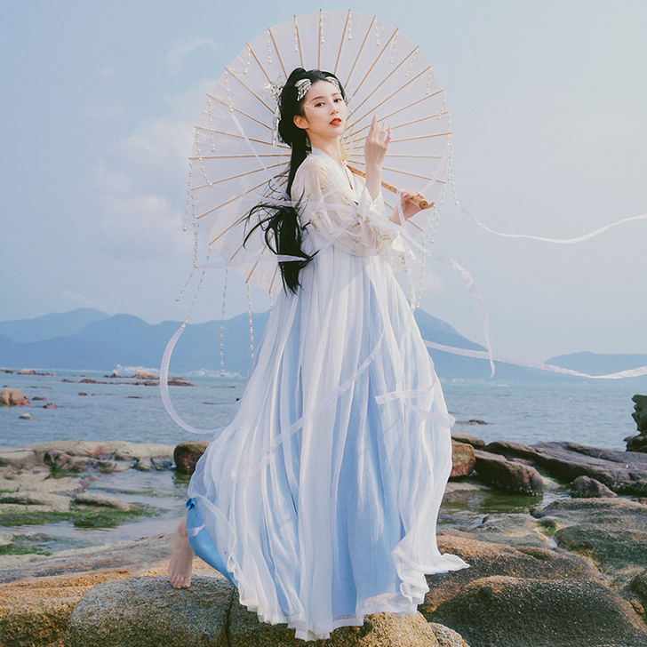 重回汉唐 碧海上襦，穿过一次，不包邮出