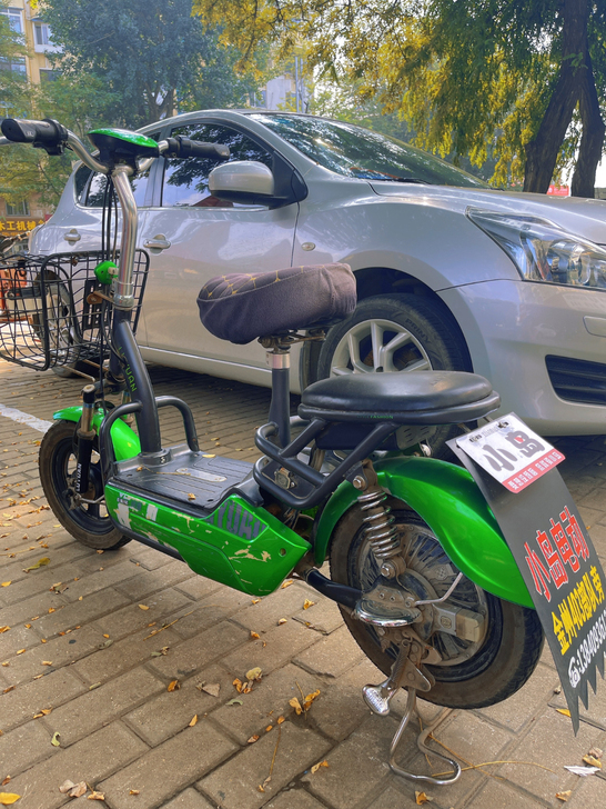 二手电动车  小岛爱玛电动车  全新电瓶