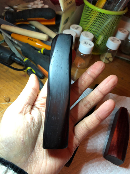 老挝大红酸枝镇纸镇尺，11x2.2x1.8...