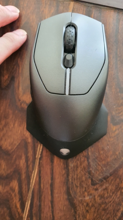 外星人外设都是95新以上，没包装