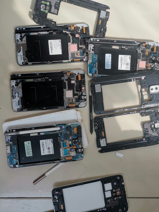 三星NOTE拆机废品件，n9008v主板是...