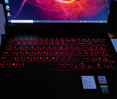 惠普暗影精灵6高配版，配置如图。I7-10...