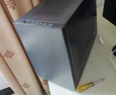 先马趣造matx小机箱，附赠侧透玻璃面板 ...