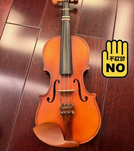 很新很新的小提琴，琴行1200购入，擦琴布...