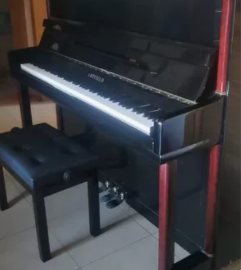 artfield上海钢琴，型号ZY-122...
