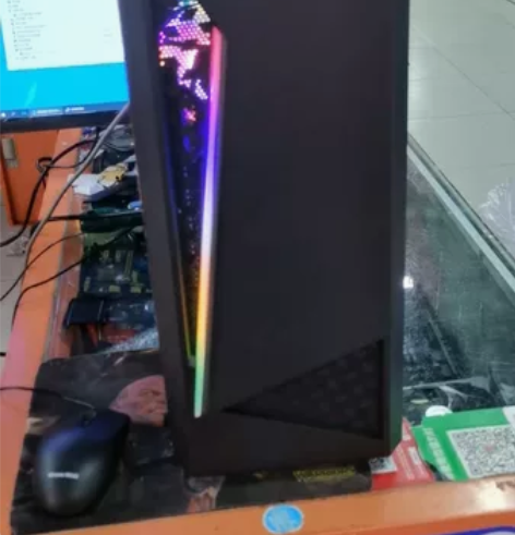 高配电脑一台，i5-10400f处理器，5...
