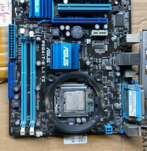 华硕P5G41T-M LX V2主板成色美...