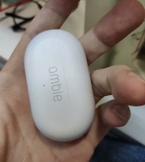 今年六七月入手的入耳式耳机,自己比较喜欢索...