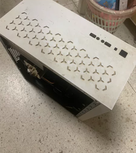 整机台式，个人换笔记本出台式电脑，固态不出...