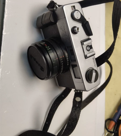 海鸥88经典胶卷相机，功能正常，品相很好，...