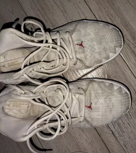 乔丹钻石团队鞋Jordan Jumpman...