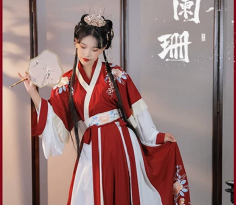 正版白菜汉服，只穿过一次洗干净了，送发带周...