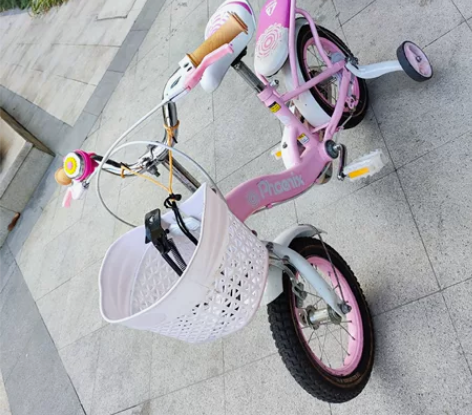 凤凰儿童自行车，12寸，八成新，送辅助轮，...