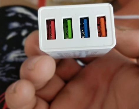 店铺不做了，低价清快充6A多口充电器手机插...