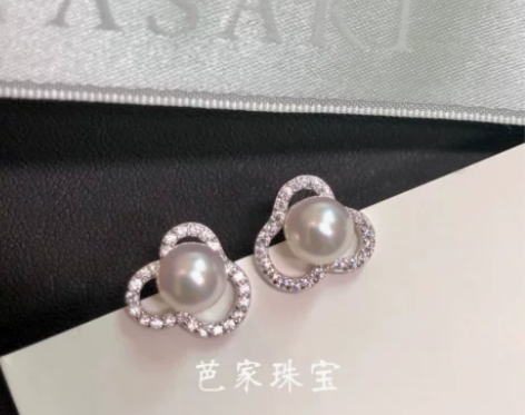 T同款栀子花花瓣日本akoya海水珍珠耳钉...