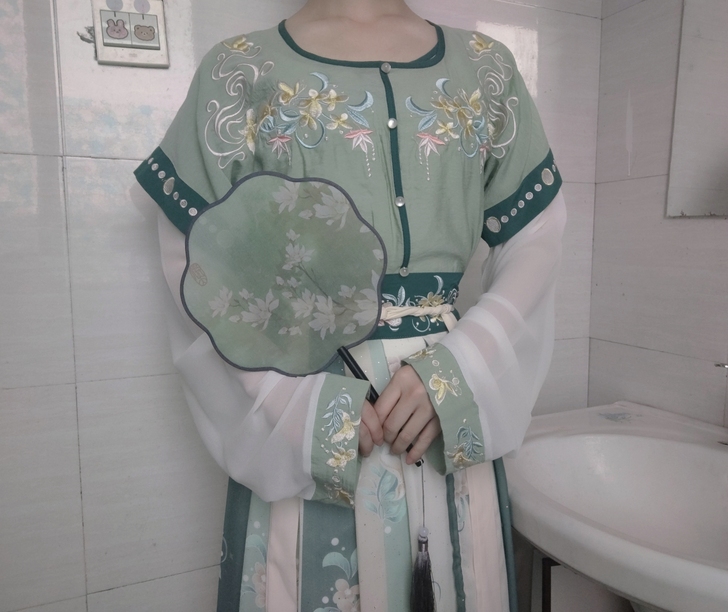 正版全新仅试穿