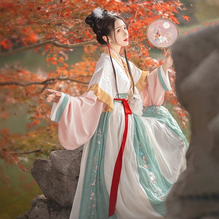 醉雨朵兔莲语