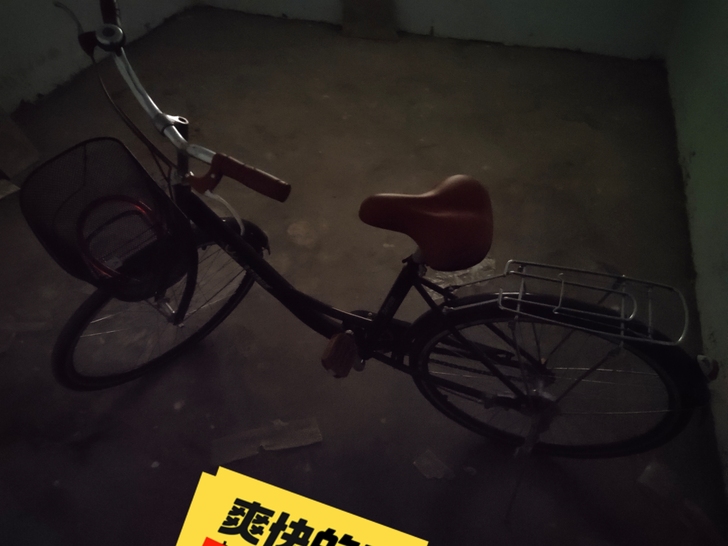 自行车,新买的,全新。