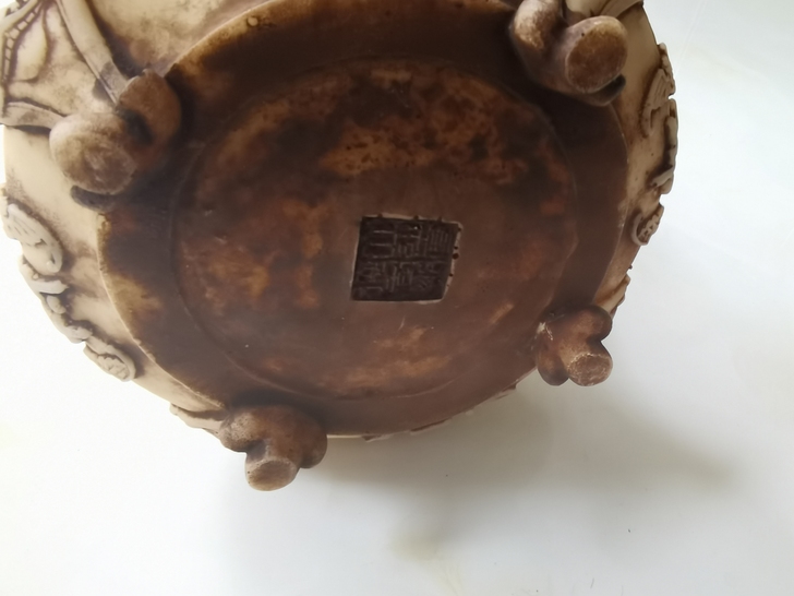 精雕仿古杂项收藏仿骨雕十二生肖复古家居工艺...