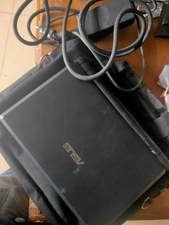 石器时代产品，通电无反应，售出不退不换