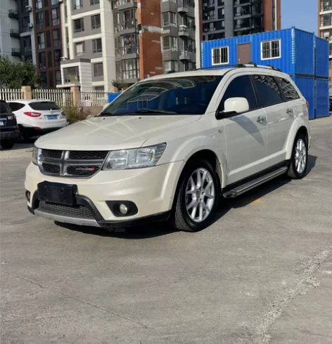 2013款-道奇·酷威2.4L自动两驱 7...