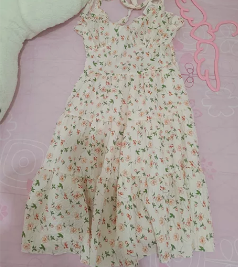 出全新裙子，闲置，s码的，法式木耳边学院风...