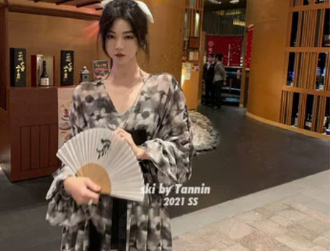 ski by Tannin 日系水墨连衣裙...