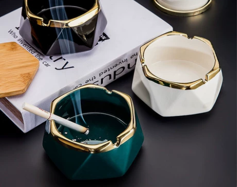 北欧轻奢陶瓷缸客厅办公室火因灰缸创意桌面摆...