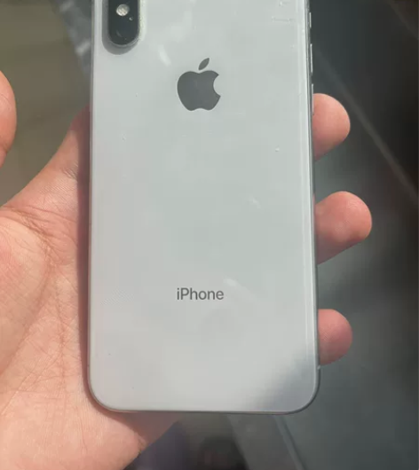 闲置处理备用机iPhoneX 感兴趣的话点...